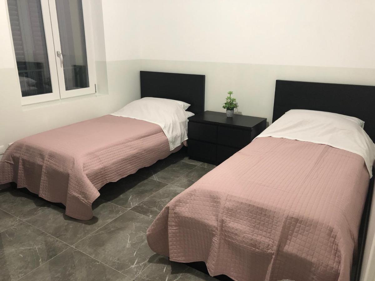 Welcome Milano Guest House Exteriör bild